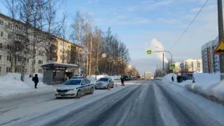 В Удмуртии 17-летняя девушка попала в больницу после наезда иномарки
