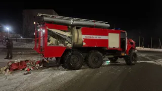 В Удмуртии грузовик протаранил пожарный автомобиль и патруль ДПС