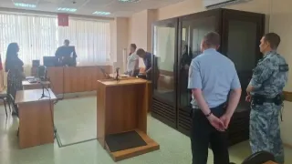 Двое жителей Удмуртии предстали перед судом за разбой в квартире знакомой