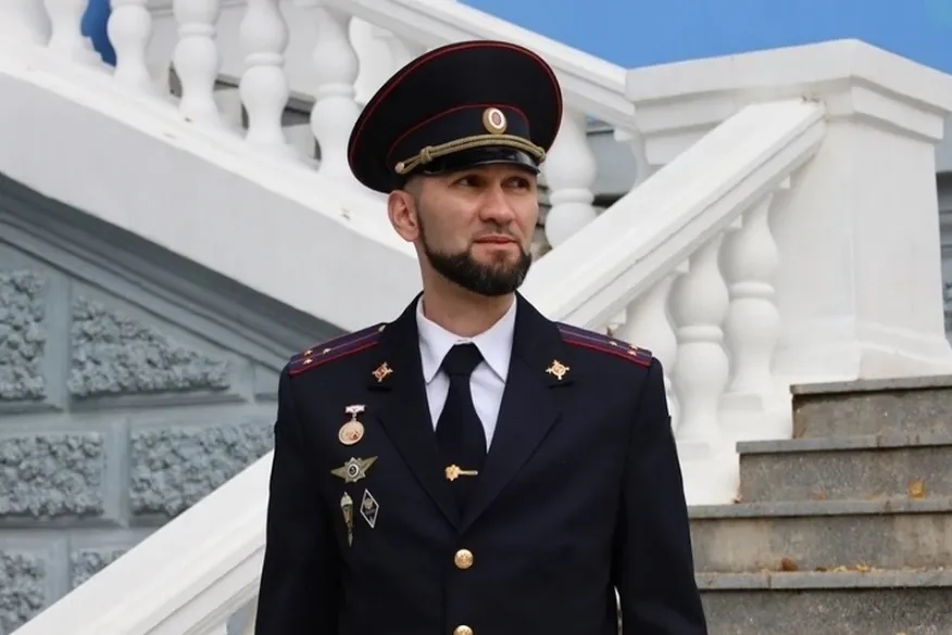 Глазовчанин Роман Лобанов может стать Народным участковым России
