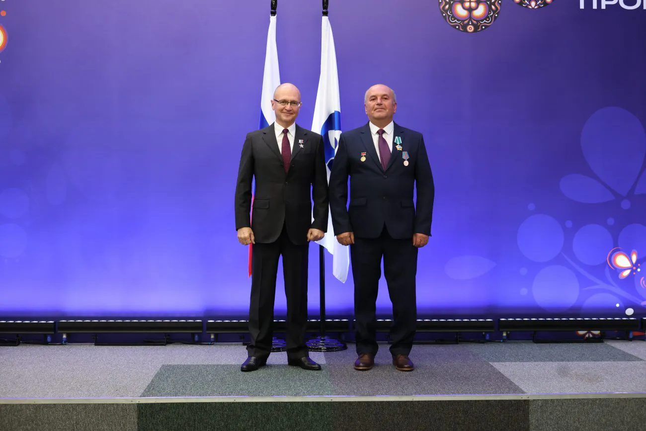 Токарь из Глазова награжден орденом Дружбы
