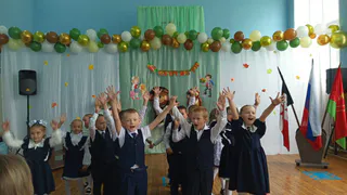 Около 100 первоклассников пошли в школу в Глазовском районе