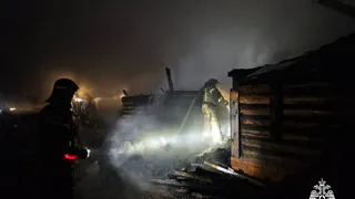 Самовольные постройки сгорели в Глазовском районе