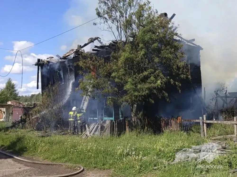 В Удмуртии за неделю два пожара произошли из-за детской шалости с огнем