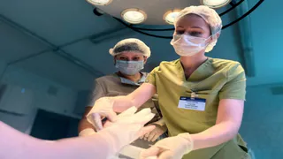 В Удмуртии 6 детей обожглись лопнувшими в микроволновке сквишами