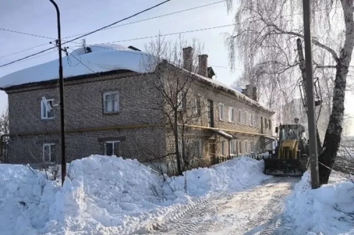 В Удмуртии эвакуировали жильцов разрушающегося дома