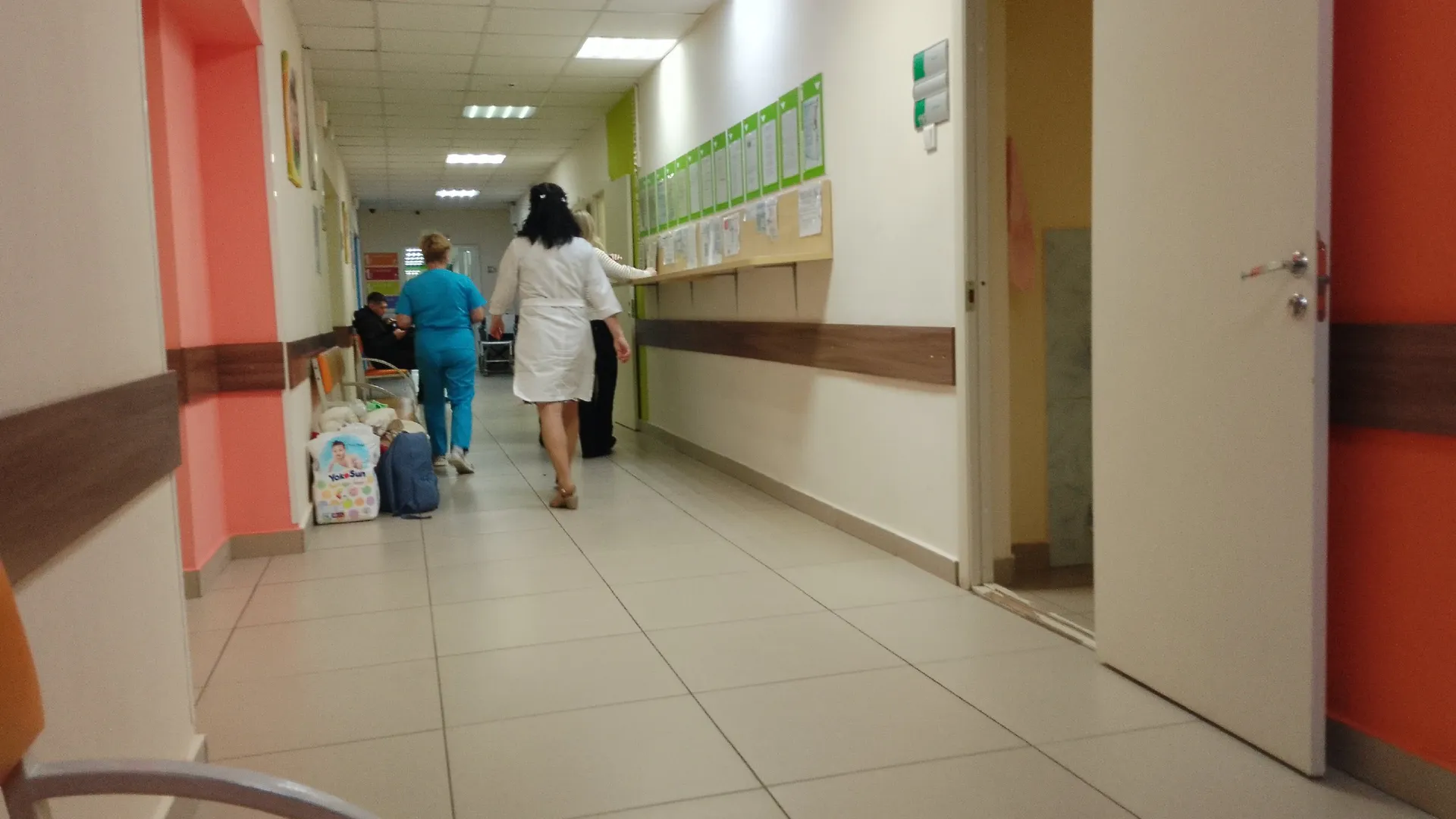 В больницу Удмуртии поступило 129 единиц оборудования для сосудистого отделения