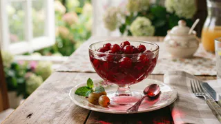 Варенье из крыжовника — ягоды как рубины, сироп как янтарь: рецепт лучшего угощения, который я повторяю каждый год