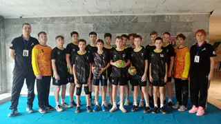 Глазовские спортсмены выступили на соревнованиях по гандболу