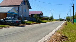 В деревнях Азамай и Чура Глазовского района заасфальтировали небольшую часть дороги