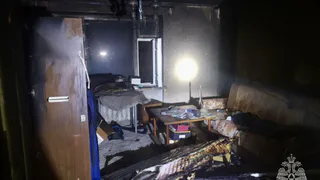 Мужчину спасли на пожаре в Глазове