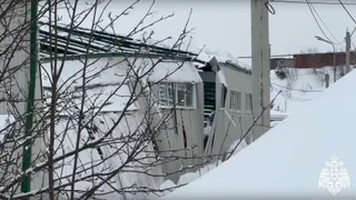 В Удмуртии рухнула крыша ангара: повреждено несколько сотен квадратных метров