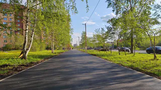 В Глазове продолжается ремонт тротуаров