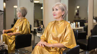 Модные стрижки для женщин 60+: как выглядеть моложе и увереннее в 2026 году