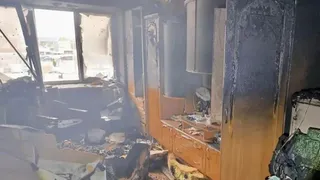 В Удмуртии пожарные спасли пенсионерку с инвалидностью, которая грела еду кипятильником в кресле из-за отключения газа