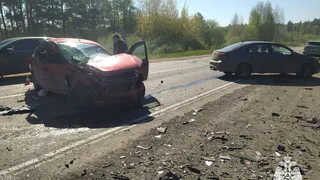 Три человека пострадали в ДТП на Сарапульском тракте в Удмуртии