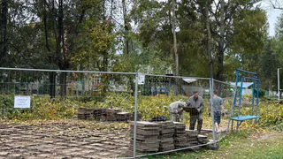 Началось благоустройство сквера у школы искусств «Глазовчанка»