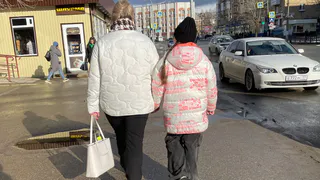 Обязаны ли дети ухаживать за престарелыми родителями: мнение психолога