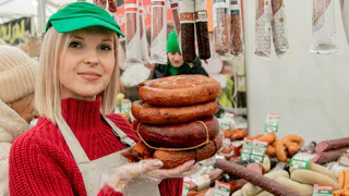 КРАСКИ ВЕСНЫ И ЛЕТА НА ЯРМАРКЕ