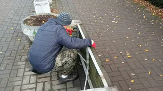 В Глазове готовят общественные пространства к зиме
