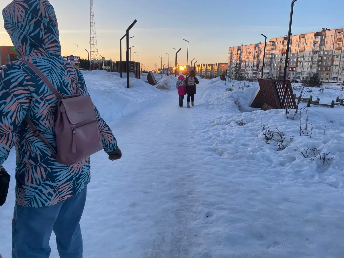Почему не стоит помогать взрослым детям: мудрые слова психиатра Фредерика Перлза, которые должен запомнить каждый родитель