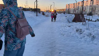 Почему не стоит помогать взрослым детям: мудрые слова психиатра Фредерика Перлза, которые должен запомнить каждый родитель