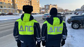 В ГАИ рассказали, когда красный - не указ: 5 законных причин проехать на запрещающий сигнал