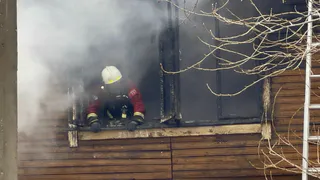 Пожарные расчеты Удмуртии приведены в полную готовность из-за взрыва на нефтехимическом предприятии в Татарстане