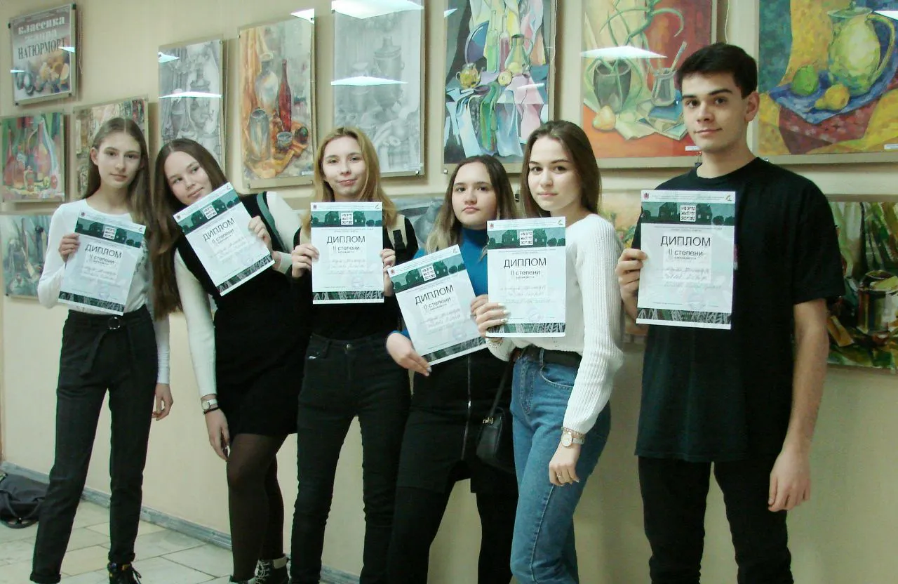Юные Глазовчане достойно показали себя на Международной Петербургской Биеннале