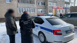 Пьяный водитель иномарки из Глазова пытался дать инспектору ДПС взятку в размере 20 тыс. рублей