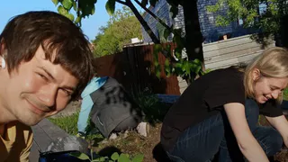 У волонтеров проекта "Возьми семечко" из Глазова появятся стеллажи, оснащённые фитолампами