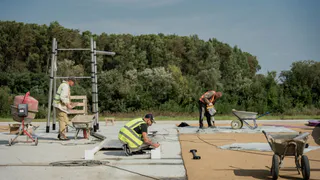 Сдачу экстрим-парка в Глазове отложили из-за порчи покрытия: мэр просит родителей увести детей со стройки
