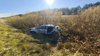 В Удмуртии водитель иномарки погиб при опрокидывании на трассе