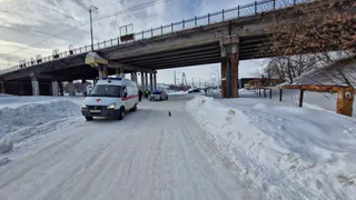В Удмуртии пенсионер за рулем сбил пожилую женщину на "зебре" и скрылся: пострадавшую увезли в больницу
