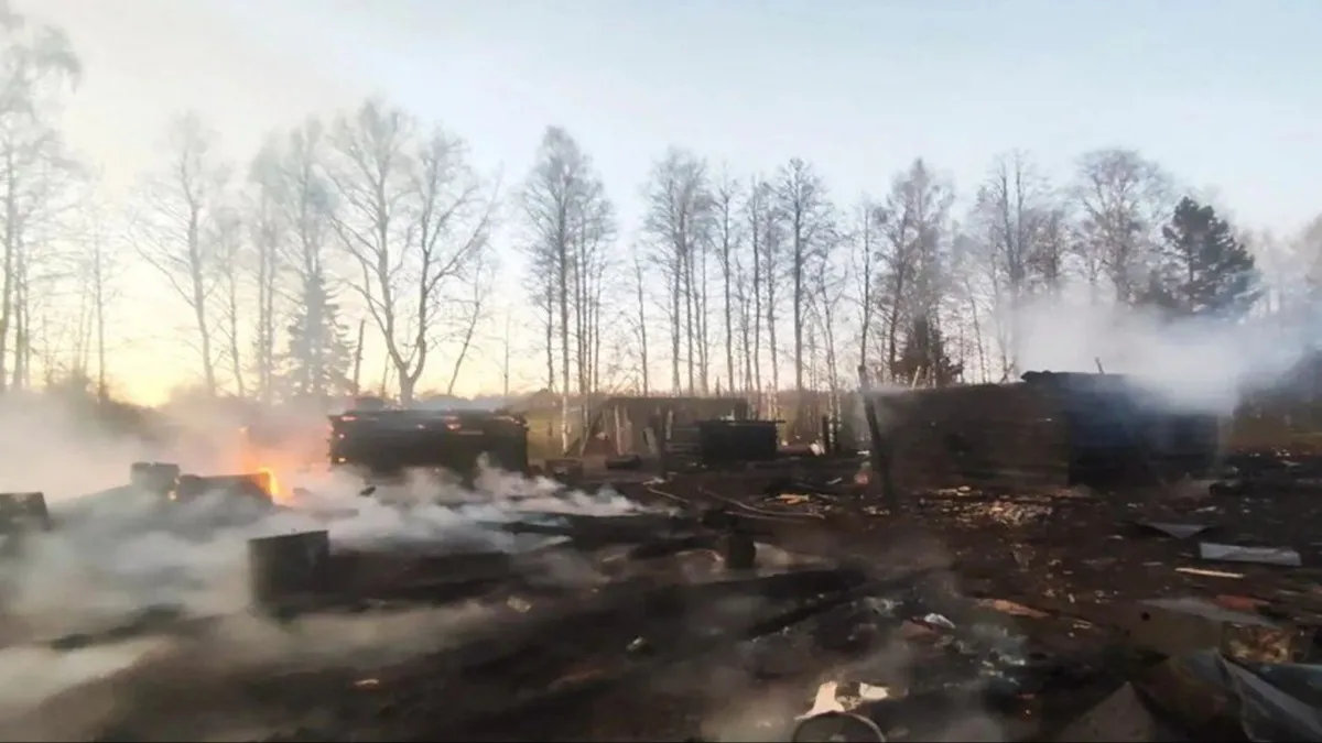 Отец вывел семью через разбитое окно при пожаре в Удмуртии