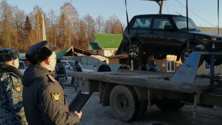 Судебные приставы в Удмуртии арестовали и изъяли «Ладу Ниву» у должника, уклонявшегося от уплаты административных штрафов за нарушение ПДД и банковских кредитов