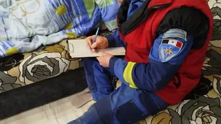 В Ижевске республиканские спасатели обеспечили доступ в квартиру к 12-летней девочке