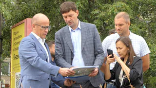 Глава Удмуртской Республики Александр Бречалов посетил Глазов