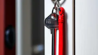 Первым детям-сиротам в Удмуртии одобрили заявки на получение государственного сертификата на покупку жилья