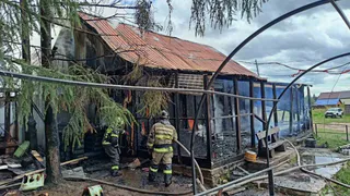 В Завьяловском районе произошел сильный пожар