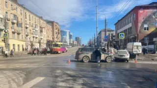 Нарушение правил приоритета при повороте привело к ДТП с тремя пострадавшими в Удмуртии