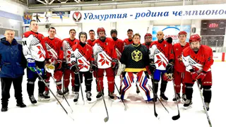 Студенческая команда Удмуртии отправилась на турнир по хоккею