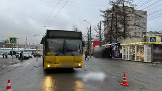 В Ижевске под колесами автобуса погиб пешеход
