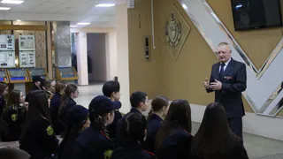 В Удмуртии для учащихся провели урок мужества, посвященный годовщине вывода войск из Афганистана