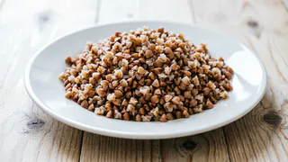 Добавляю это в гречку, чтобы была вкуснее и полезнее: подсказала знакомая нутрициолог – лучше сочетания