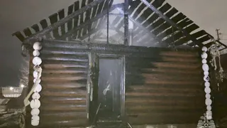 Из-за пожара в бане чуть не загорелись два жилых дома в Удмуртии