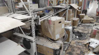 Горе-сварщики чуть не спалили магазин цифровой и бытовой техники в Ижевске