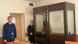 Начальника отдела центра соцвыплат в Удмуртии отправили под домашний арест