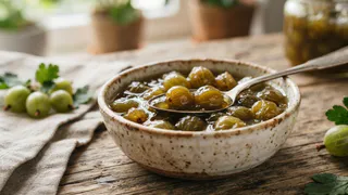 За зиму улетает по 20 банок - вкуснейшее варенье из крыжовника: всего 4 ингредиента и готовится на раз-два, а вкус просто обалденный