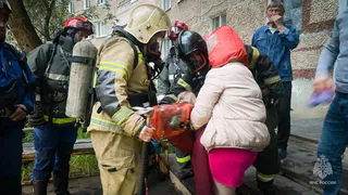 16 человек спасли минувшей ночью на пожаре в Ижевске